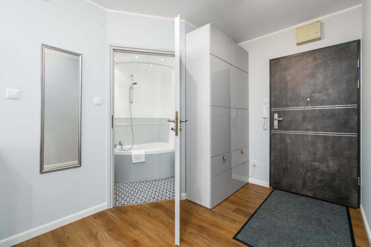Apartment Wroclaw Jednosci Narodowej By Noclegi Renters Exteriör bild