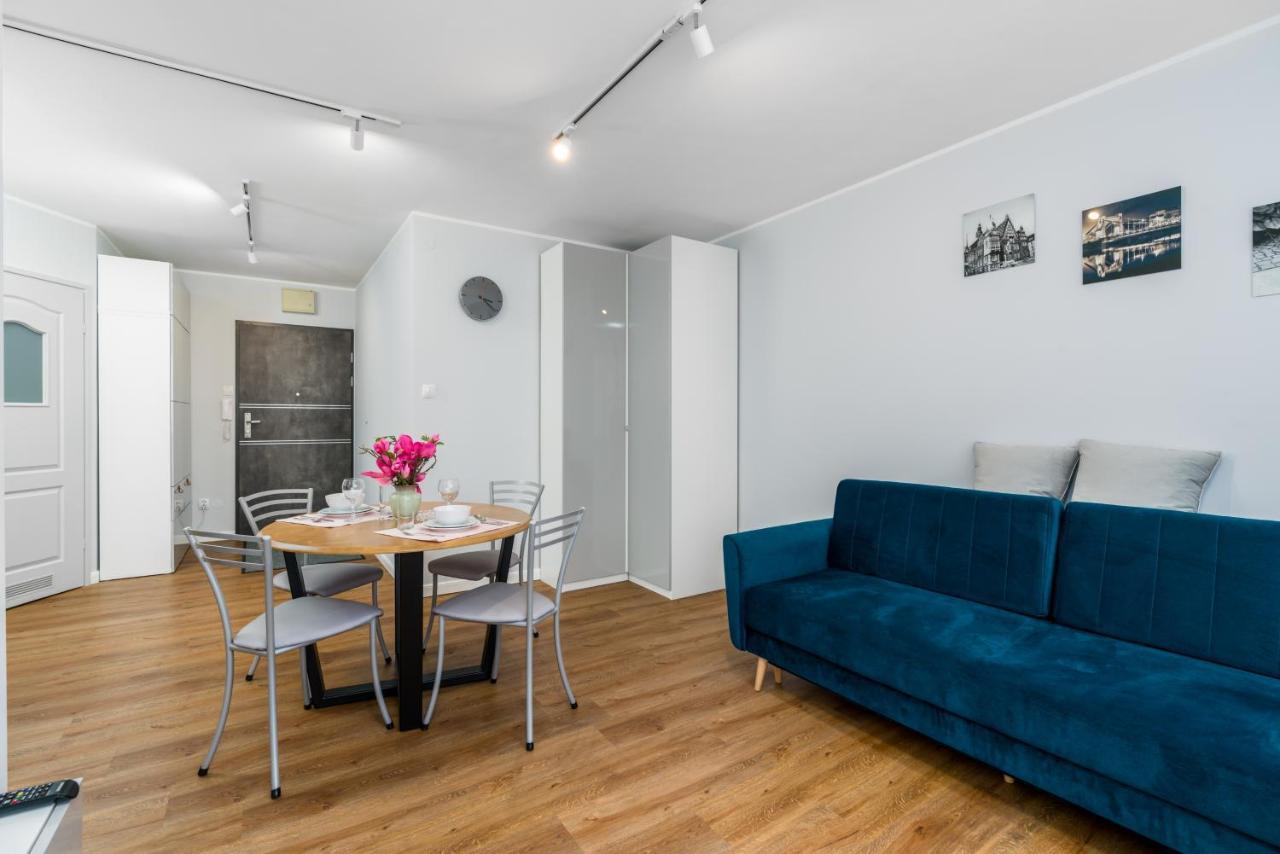 Apartment Wroclaw Jednosci Narodowej By Noclegi Renters Exteriör bild